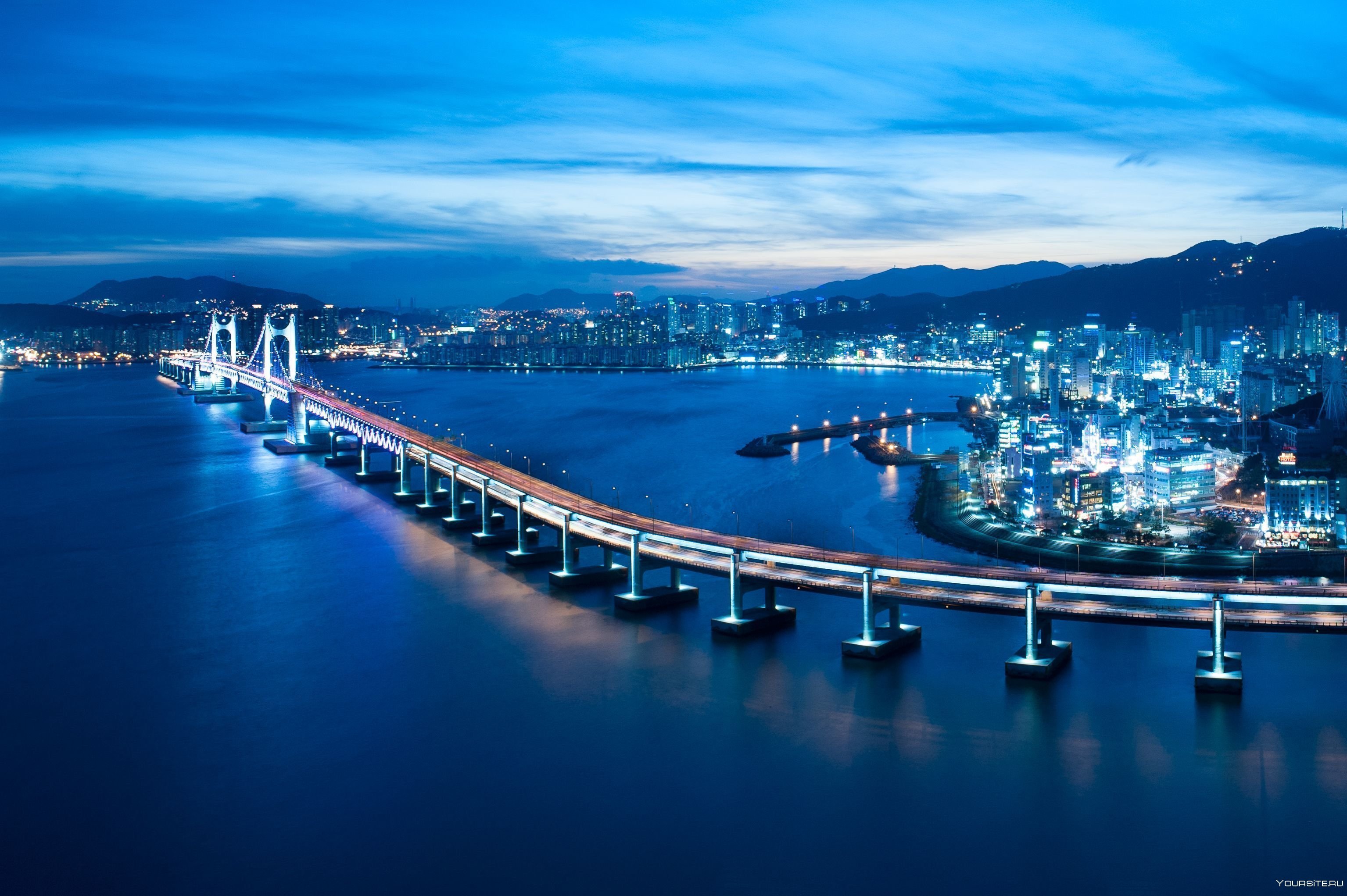 Город в пусан 3. Пусан мост Кванан. Мост в Южной Корее Пусан. Город-метрополия Пусан. Мосты города Пусан Южная Корея.