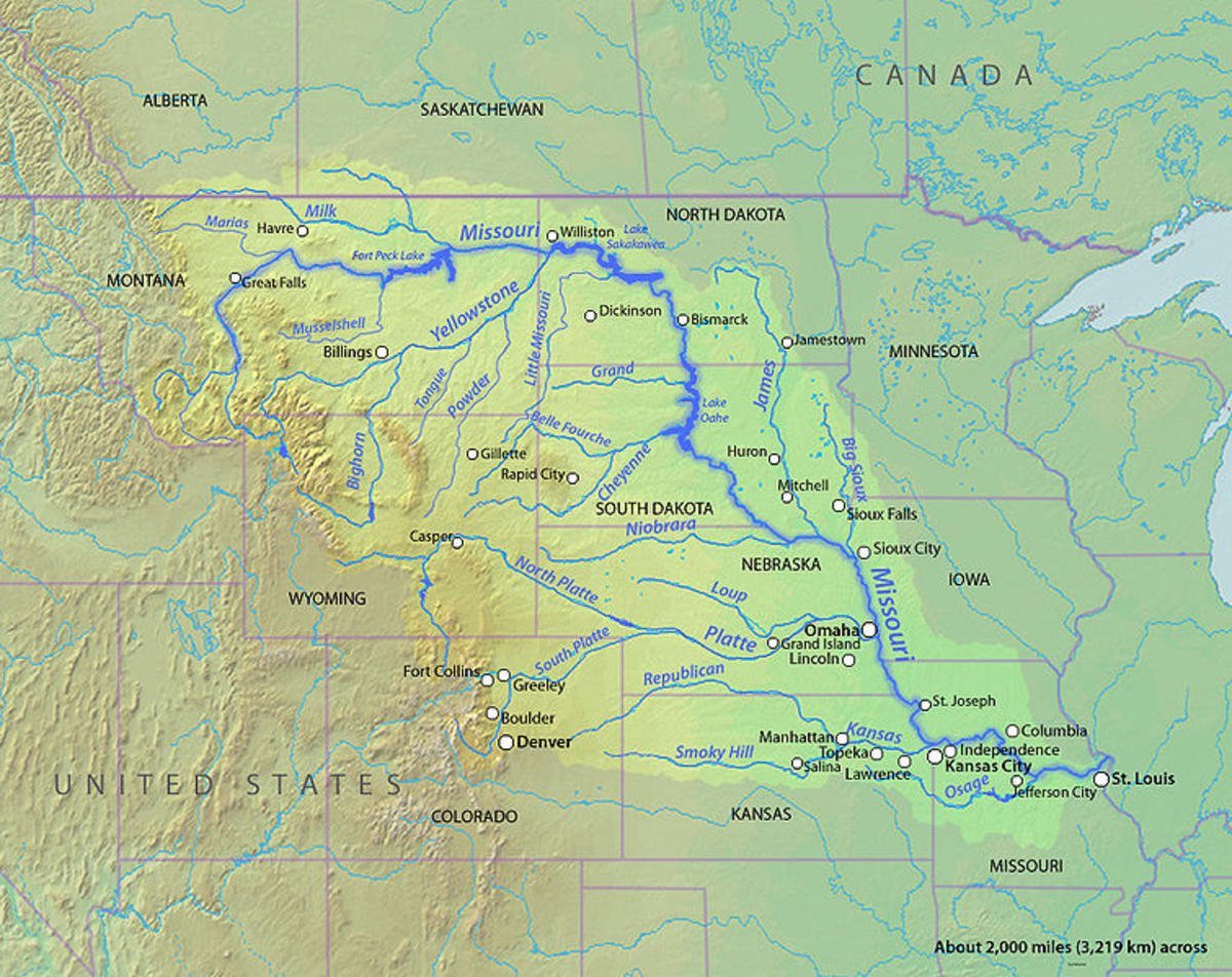Бассейн реки Миссури. Плато Миссури на карте Северной Америки. Река Миссури на карте. Река Миссури на карте Северной Америки. Притоки маккензи